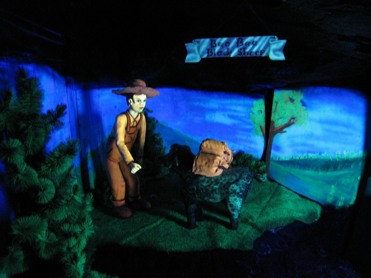 Vacation 2007-12 - Rock City 0310.jpg - Rock City outside of Chattanooga Tennessee has been a tourist attraction since 1932. I remembered seeing barn roofs painted with "See Rock City" and wanted to pay a visit to its home on Lookout Mountain. Christmas Vacation 2007-08.